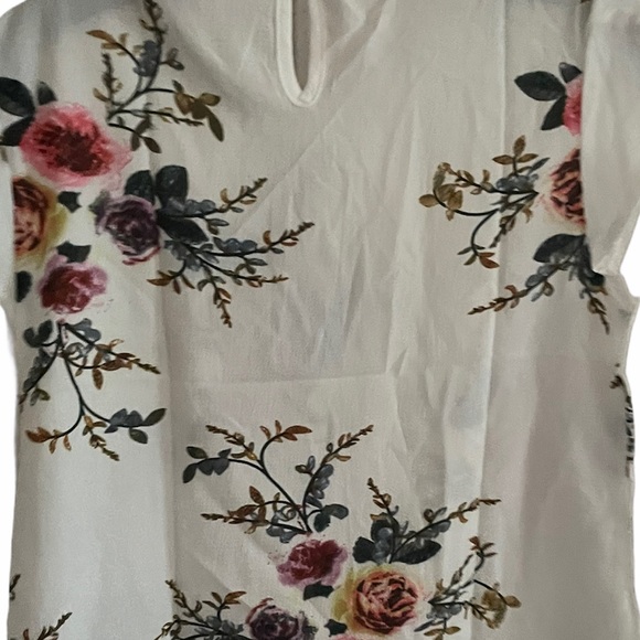 Womens Top White Floral Medium - Picture 3 of 4
